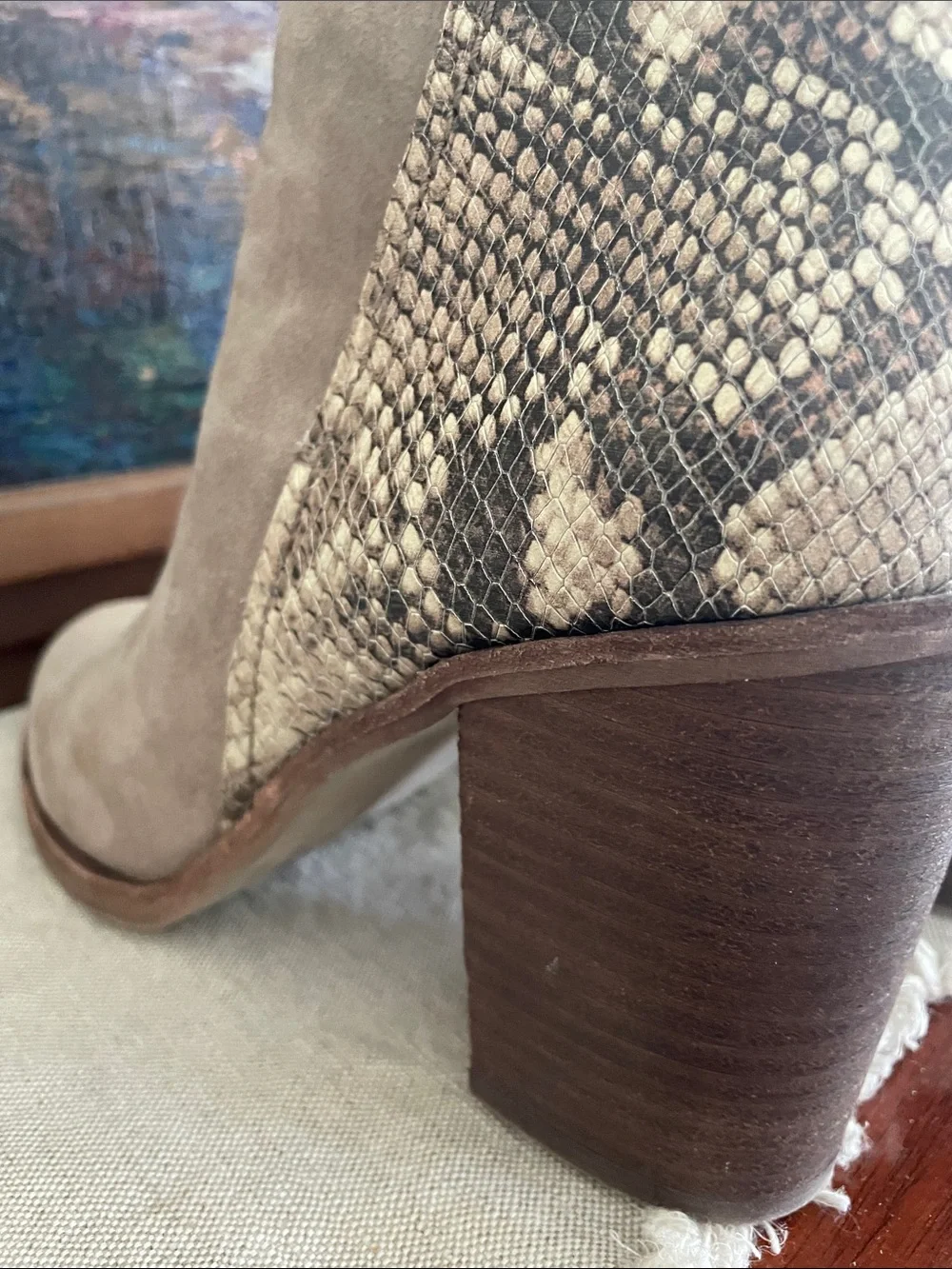 Dolce Vita Taupe Suede Ankle Boots with Snake-Print Accent size 9